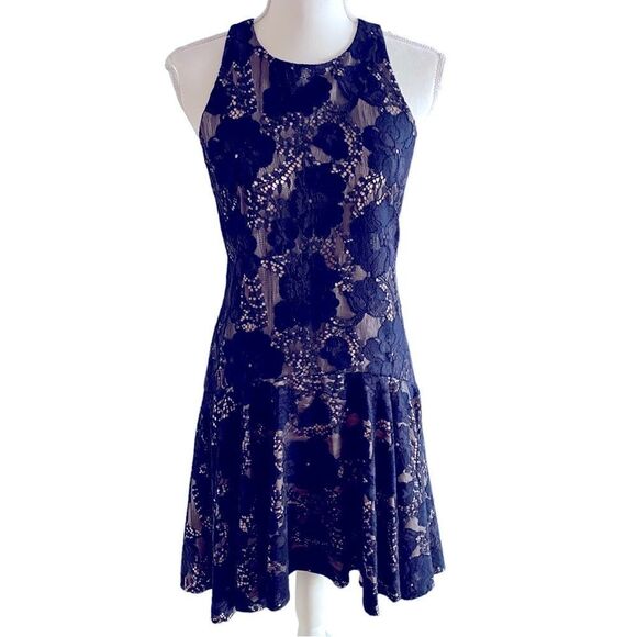 Eliza J Blue Lace Overlay Dress Size 2 - Picture 2 of 7